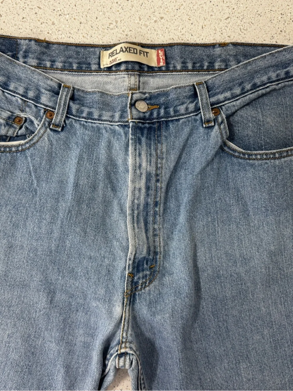 Levi's 550 Relaxed Fit Jeans Mens 38x29  Wash Blue Denim Vintage Y2K Fade 90’s